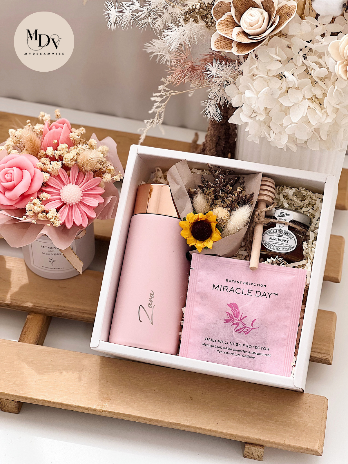 [GIFT A TREAT] : Wellness Protector with Blooming Grace